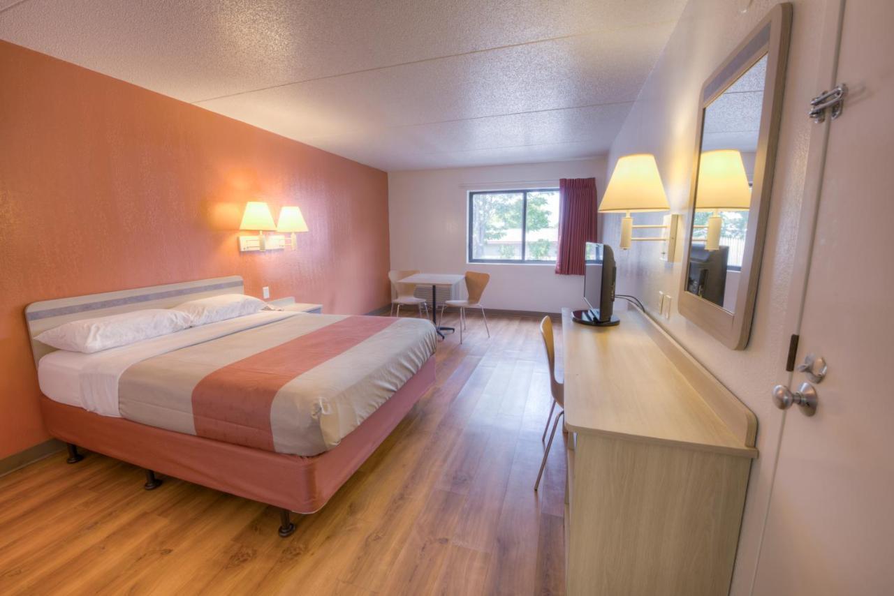 Motel 6-Branford, Ct - New Haven Room photo